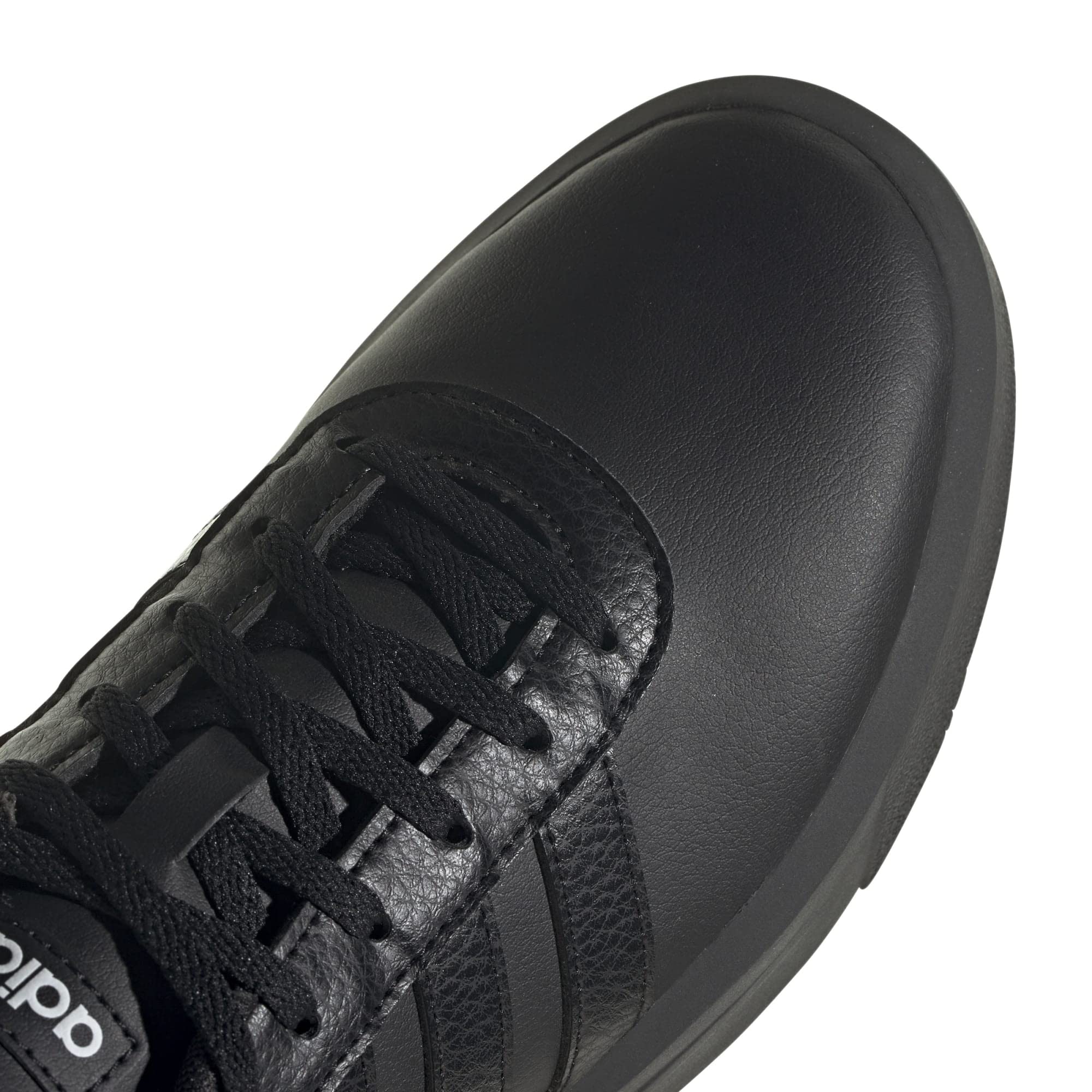 حذاء رياضي نسائي من Adidas موديل COURT PLATFORM