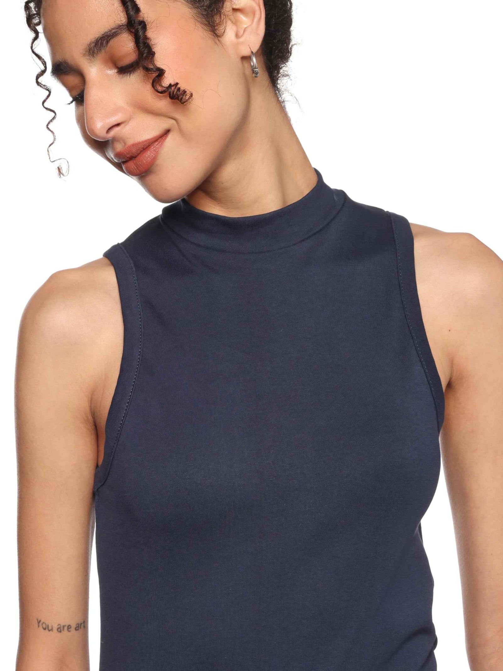MAG's High Quality Halter Neck Ribbed Tank Top for Women - Safqqa Egypt