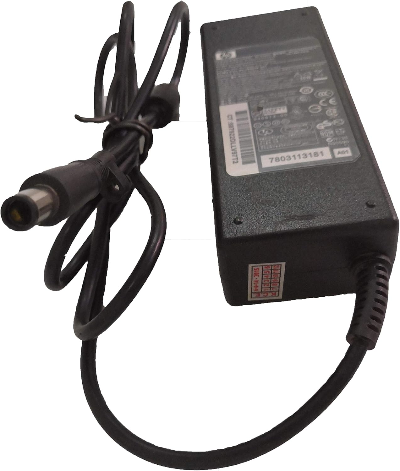 مزود طاقة بجهد 19 فولت وشدة تيار 4.74 أمبير