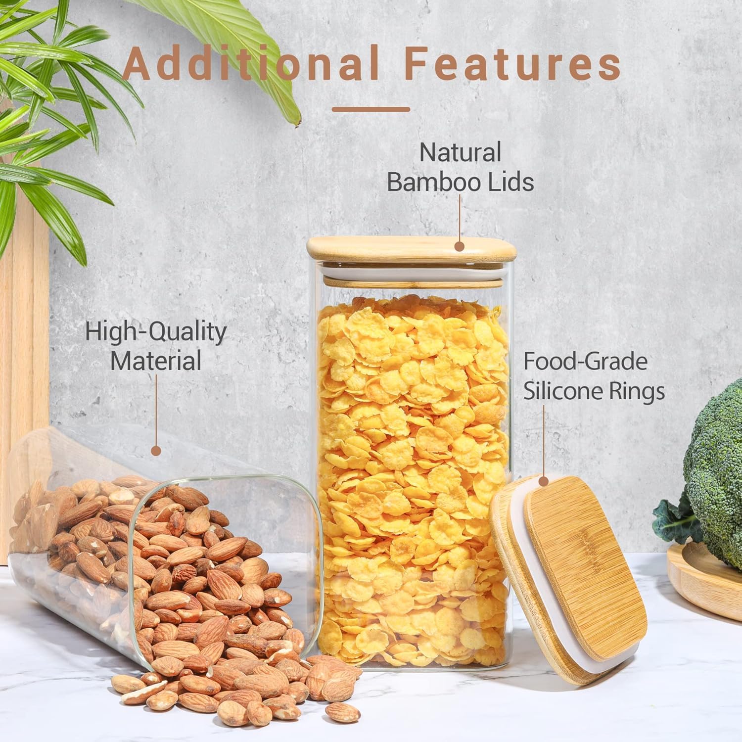 حافظ على مطبخك مرتبًا وأنيقًا مع علبة تخزين الطعام الزجاجية SKY-TOUCH بسعة ١٥٠٠ مل مع غطاء من الخيزران. هذه العلبة المربعة الشفافة مثالية لتخزين الأرز، والحبوب، والبسكويت، والحلويات، وغيرها من مستلزمات المطبخ.