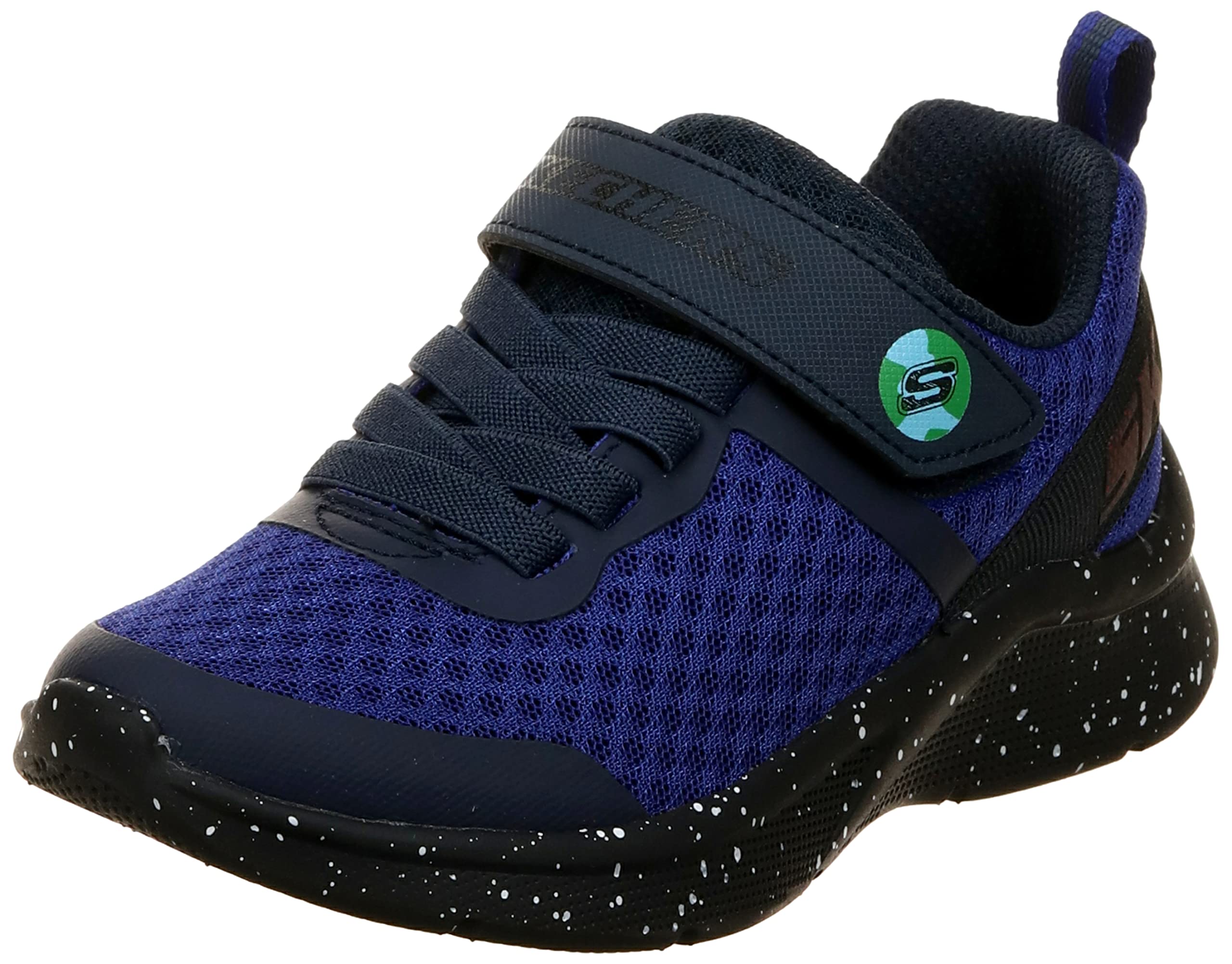  أحذية سكتشرز للأولاد  نعل مطاطي مرن يوفر ثباتاً ممتازاً بطانة مريحة توفر دعماً طوال اليوم