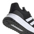 أحذية adidas للرجال مصممة لتجمع بين الراحة والمتانة والأسلوب الرياضي الأيقوني. مصنوعة من مواد قابلة للتنفس مع نعال مبطنة ونعل خارجي قوي