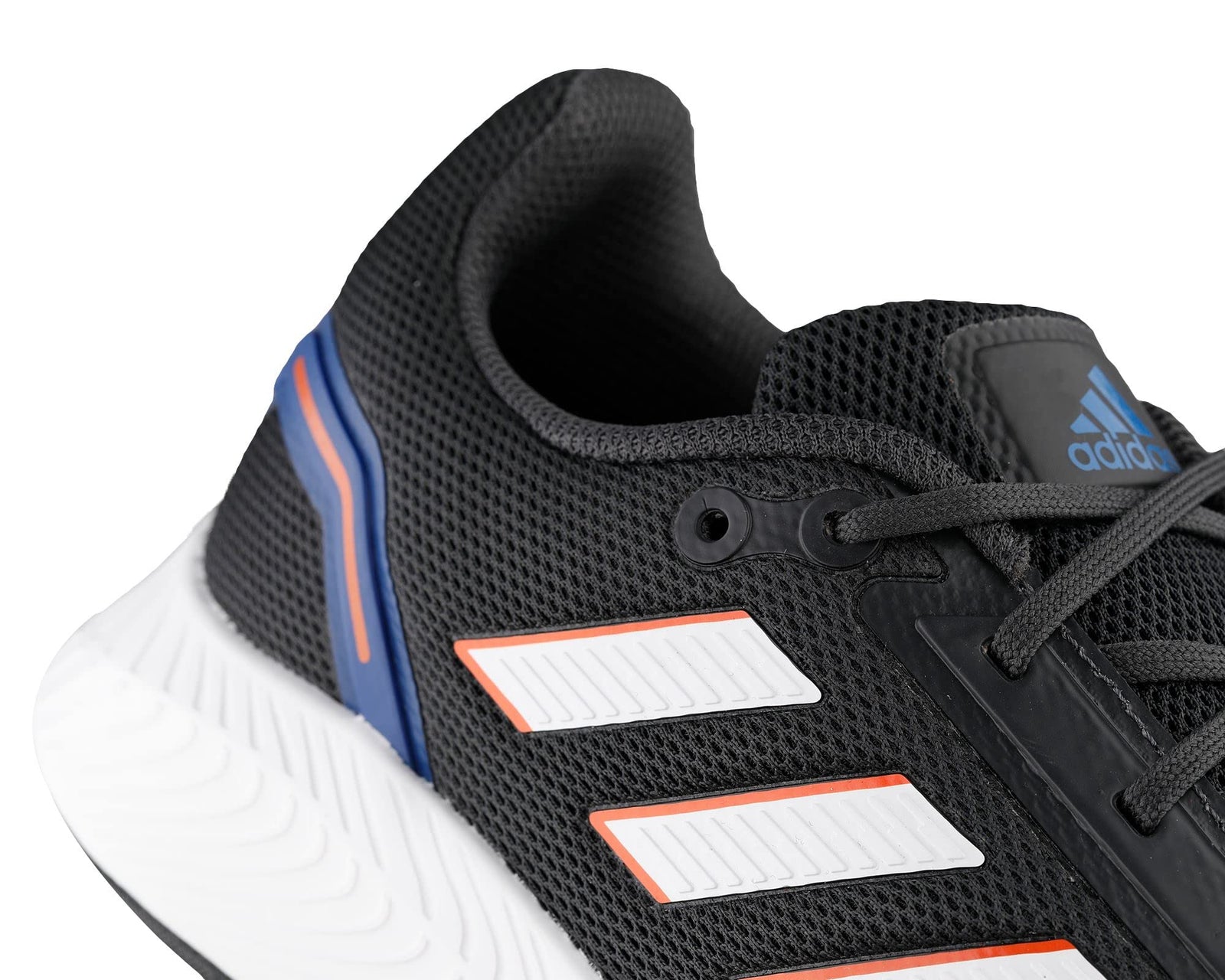 adidas Shoes For Men Suitable for sports and everyday use