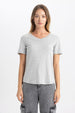 DeFacto T-Shirts For Womens Simple and modern design suitable for daily wear - Safqqa