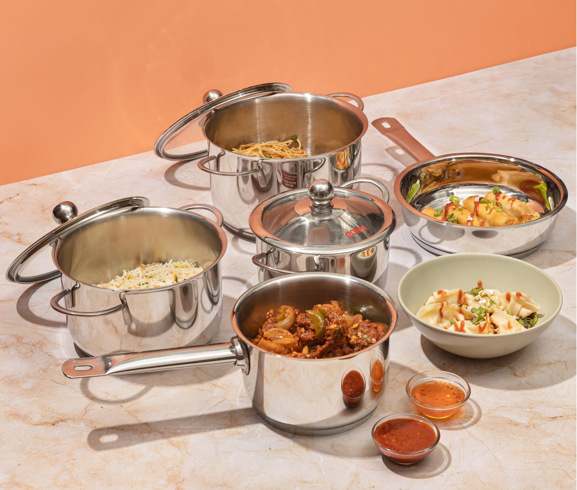 Vinod Tuscany Stainless Steel Cookware Set, 8 Pcs|Saucepan (14 cm/1.3 Litre), 3 Cassseroles (14cm,16cm & 18cm/1.3,2 & 2.8 L) Frypan (18cm) & 3 glass lids, SAS Bottom, Induction and Gas Stove Friendly