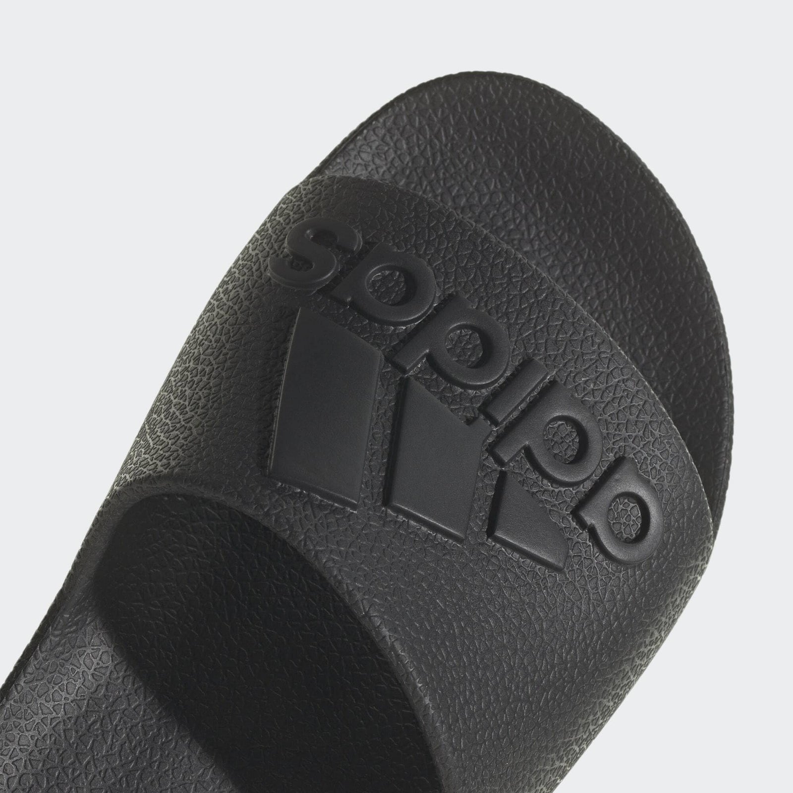 adidas Slipper For Mens