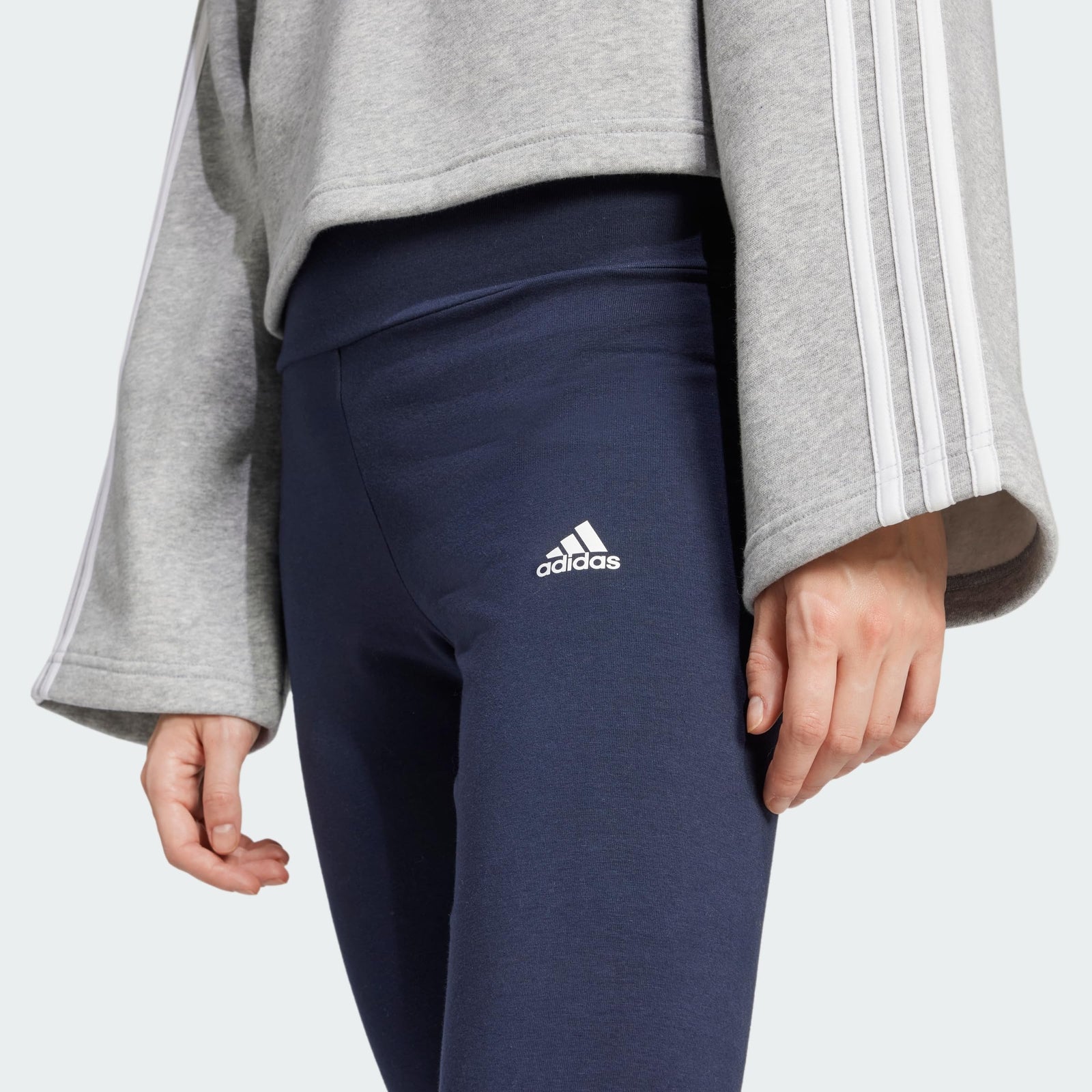 Adidas Women’s Gym & Training Leggings – Comfortable and Stylish