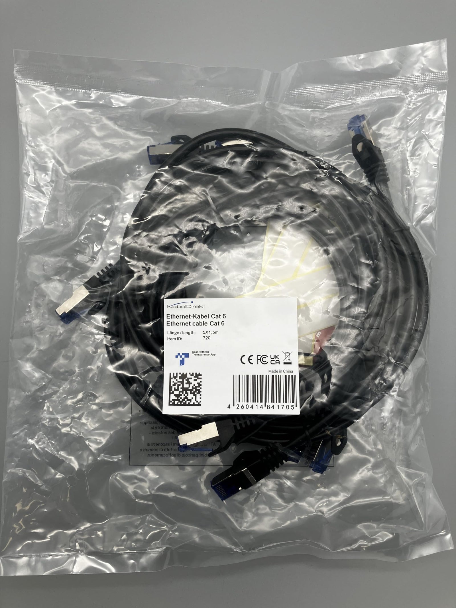 KabelDirekt – 5x 1.5m – كابل Ethernet، كابل LAN، كابل الشبكة – متوفر في 0.25-30m (سرعة الألياف الضوئية لشبكات Gigabit بسرعة 1 جيجابت في الثانية، للمحولات/أجهزة التوجيه/أجهزة المودم مع RJ45، أسود/فضي)