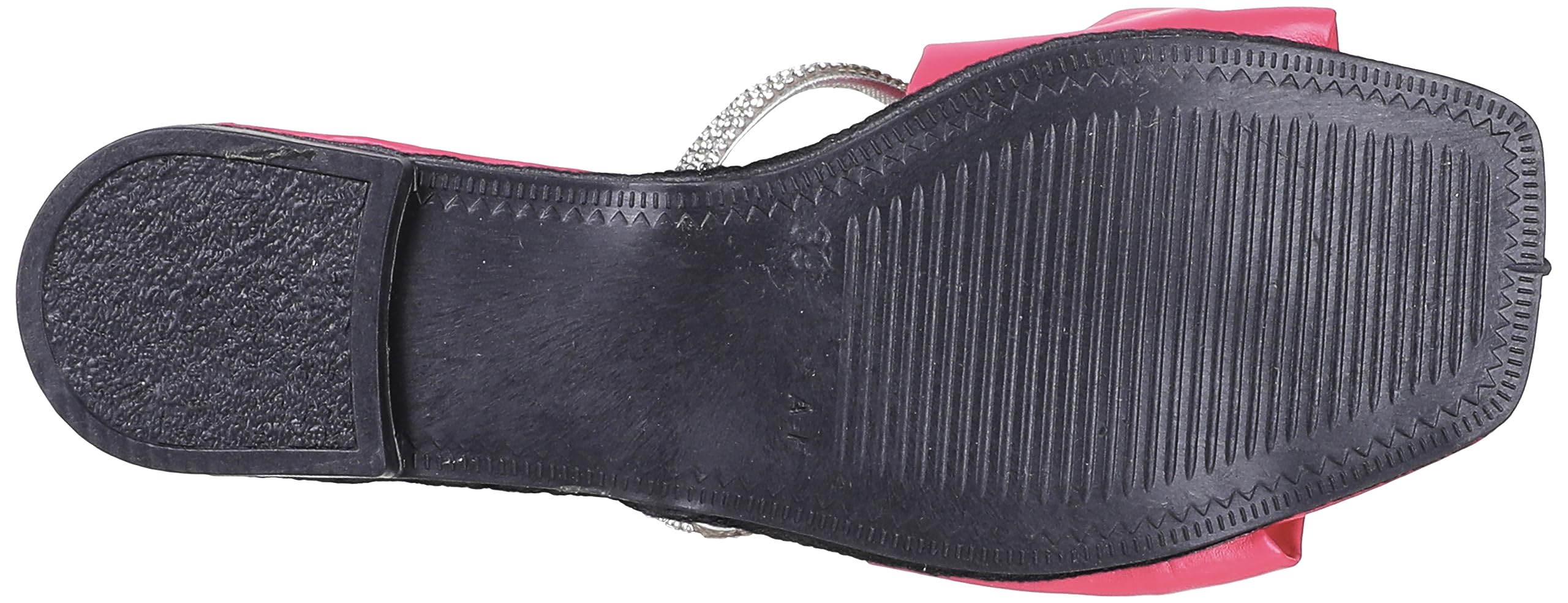 شباشب MADYOS المسطحة للنساء توفر مزيجًا مثاليًا من الراحة والأناقة للاستخدام اليومي