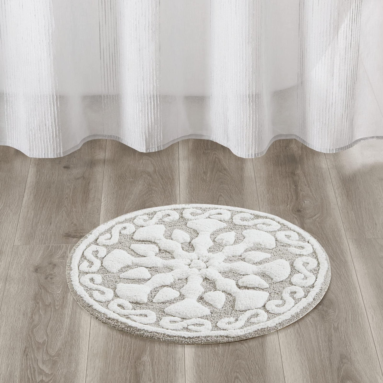 Madison Park Luxury Round Pedal