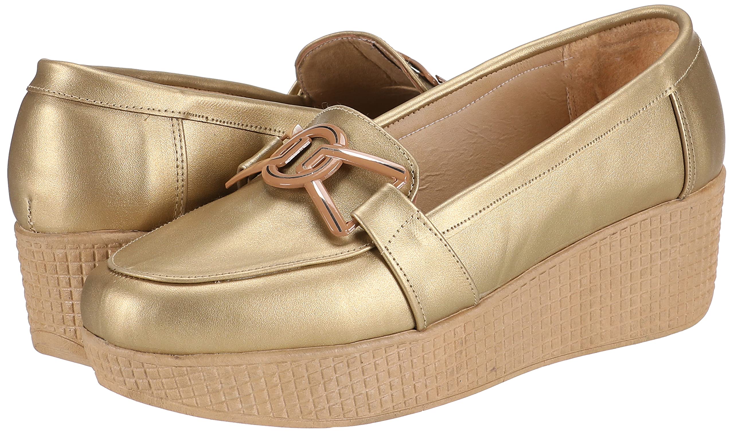 أحذية SWAY للنساء تجمع بين الأناقة والراحة والمتانة للاستخدام اليومي. تصميمها مزود بنعل داعم ومصنوعة من مواد عالية الجودة لتوفير راحة طوال اليوم – Safqqa Egypt