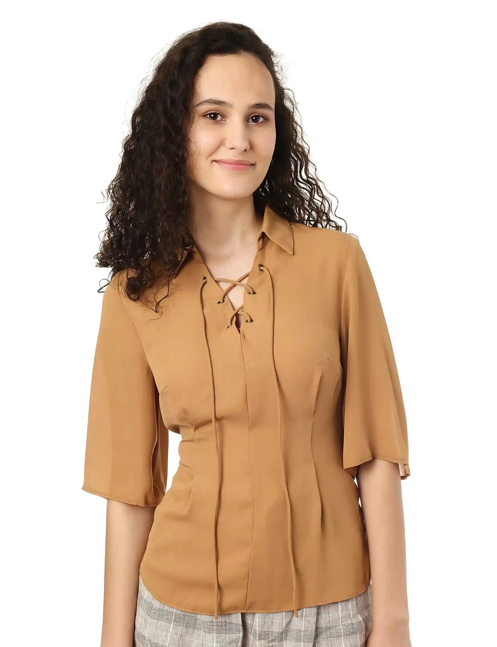 Elle Short Sleeves Shirt Neck Blouse for Women - Safqqa Egypt