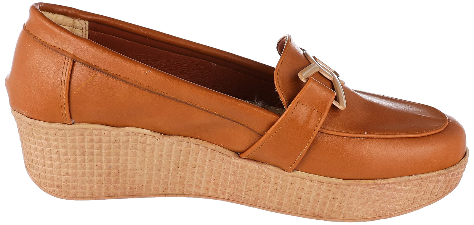 أحذية SWAY للنساء تجمع بين الأناقة والراحة والمتانة للاستخدام اليومي. تصميمها مزود بنعل داعم ومصنوعة من مواد عالية الجودة لتوفير راحة طوال اليوم 