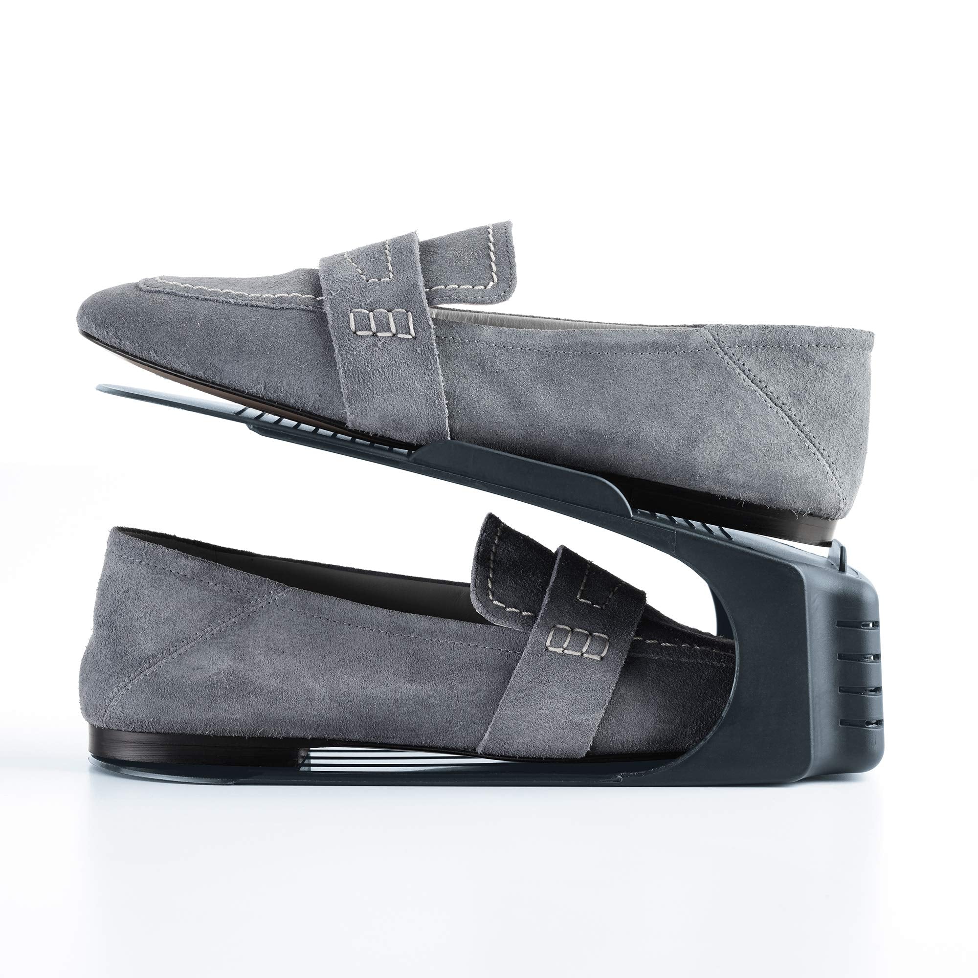 منظم الأحذية من Rayen الحل الأمثل للحفاظ على ترتيب أحذيتك وتوفير المساحة. تحتوي هذه المجموعة على 3 وحدات،