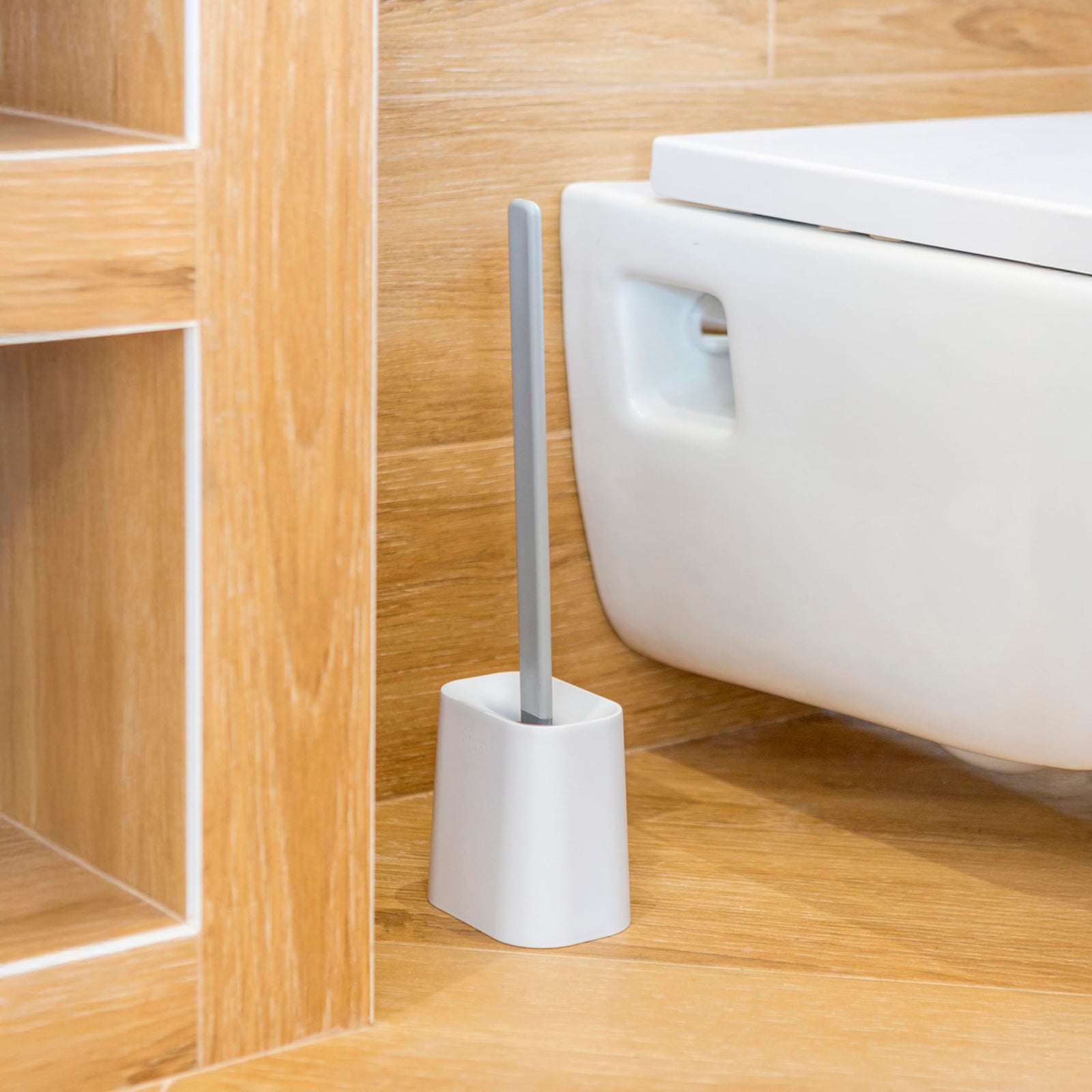 Vigar eco toilet cleaning set, flexible rubber wand with holder, durable minimalist design,