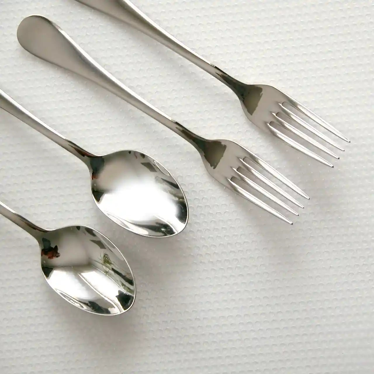 Rayen 6077 Non-Slip Drawer Mat – 150 x 50 cm