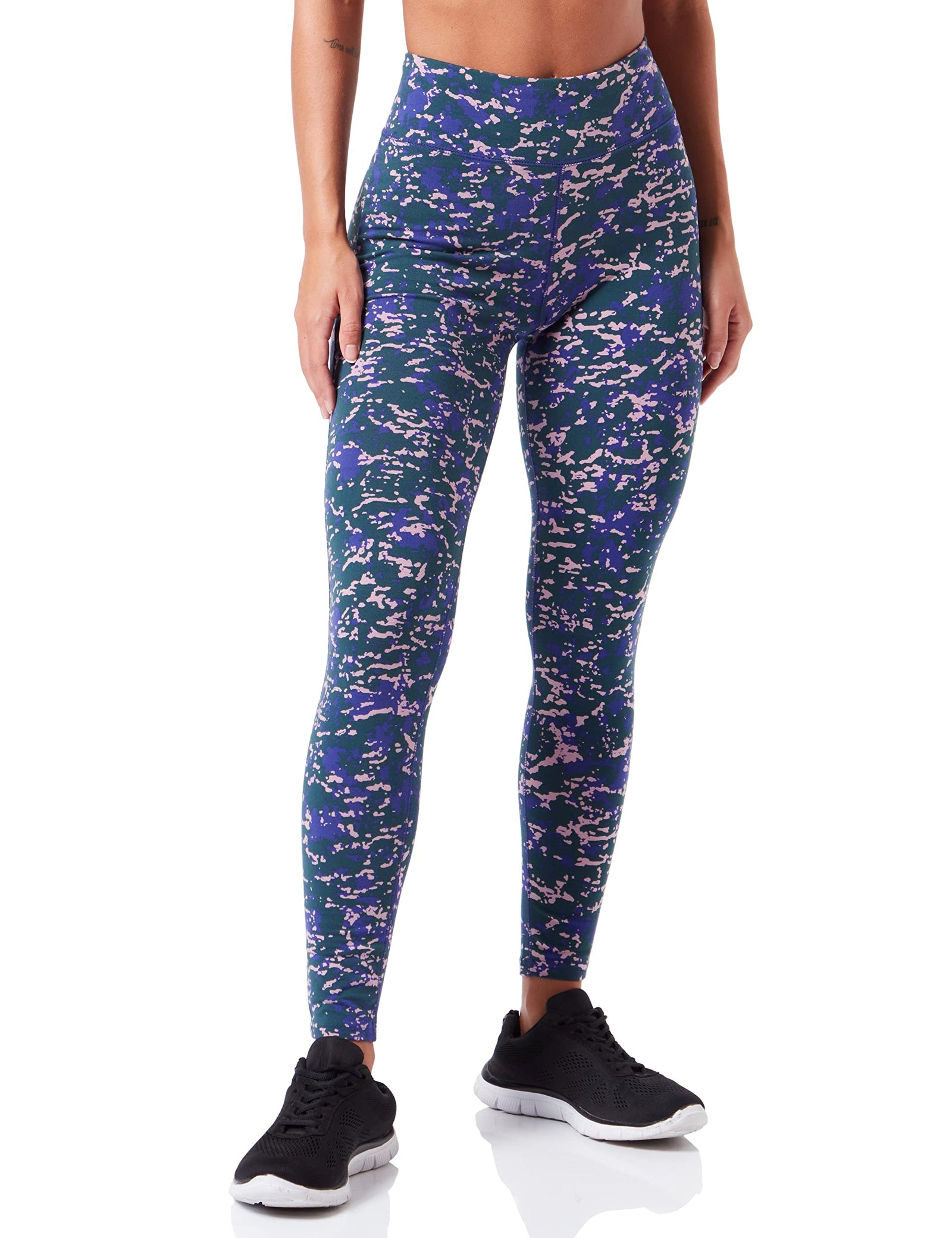 Reebok Leggings for Women Stretchable and flexible fabric for easy movement