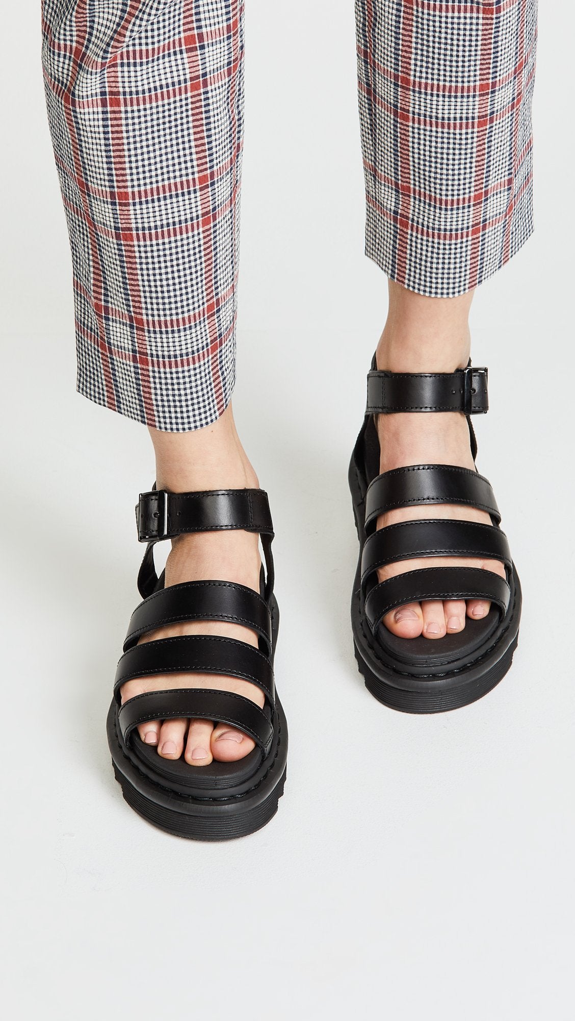 Dr. Martens Men’s Sandals – Comfortable & Stylish