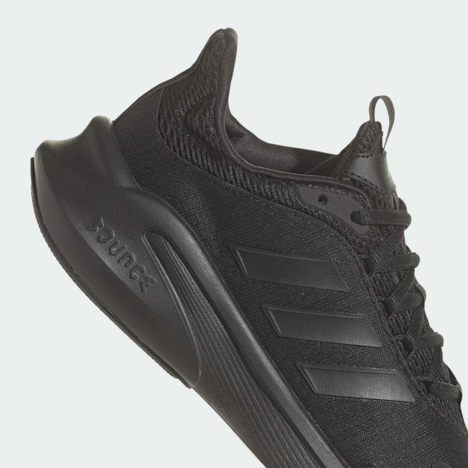 adidas womens Sneaker- Damage Box