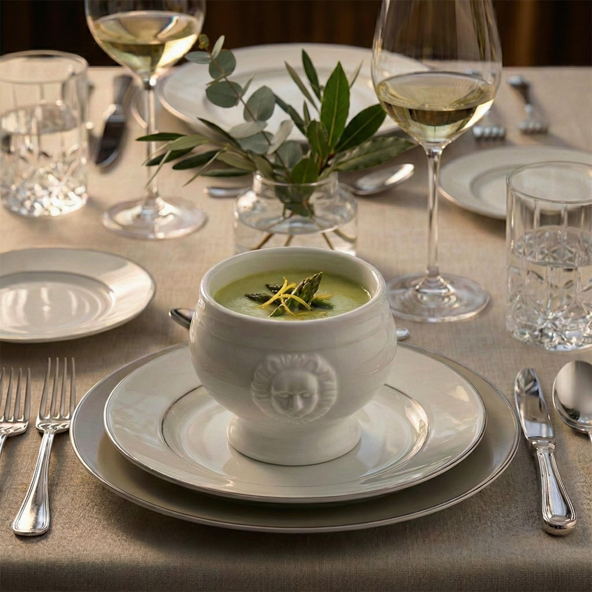 Restaurantware Porcelain Bowls – 9-Piece Set with Lion Head Design