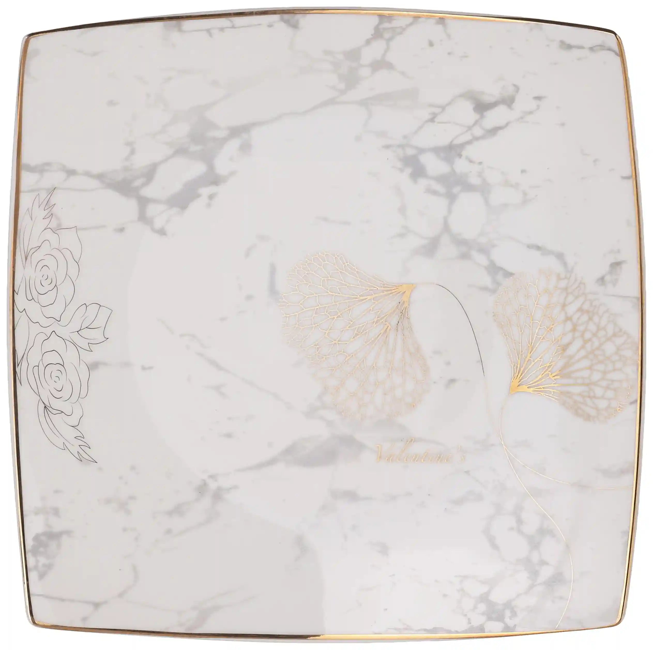 طقم عشاء Lotus مكون من 26 قطعة يوفر مجموعة كاملة وملونة لتقديم الطعام في منزلك. يشمل الطقم 6 أطباق فطائر، 6 أطباق كاتو، 6 أطباق شوربة، 6 أوعية عادية، مقلاة بورسلين دائرية واحدة، وشواية مربعة واحدة. 