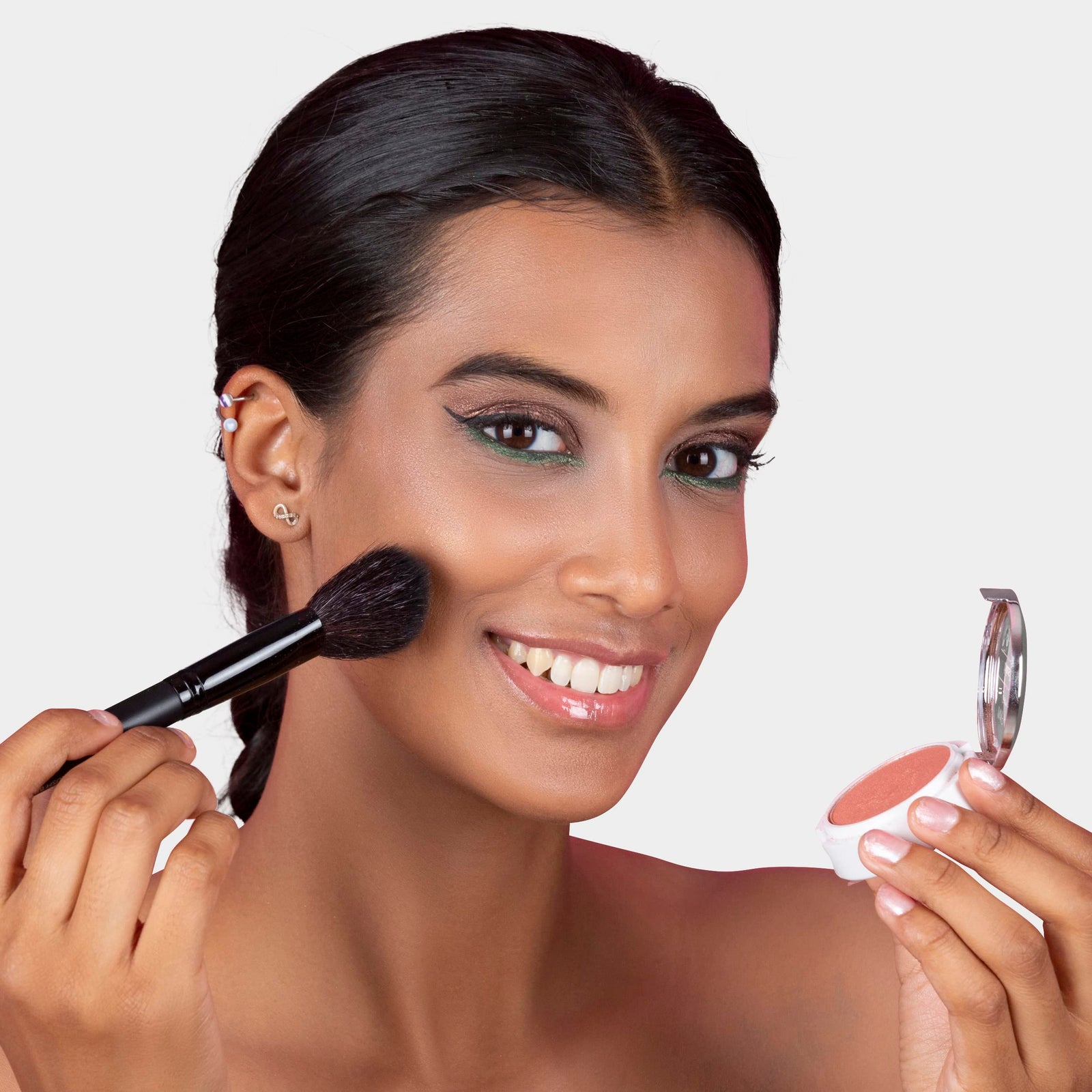 Impala Blush On Powder with Mirror & Brush – Shade 4