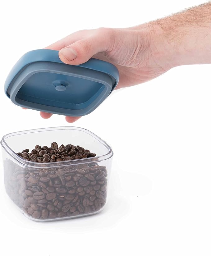 علب تخزين الطعام من Berghoff مصممة للحفاظ على الطعام طازجًا ومنظمًا. مصنوعة من خامات عالية الجودة ومتينة