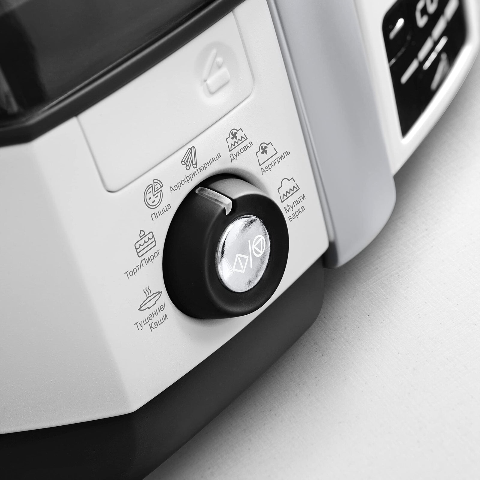 طباخ متعدد الأغراض DeLonghi Chef Plus FH 1396/1 (رمادي إضافي، 1.7 لتر)