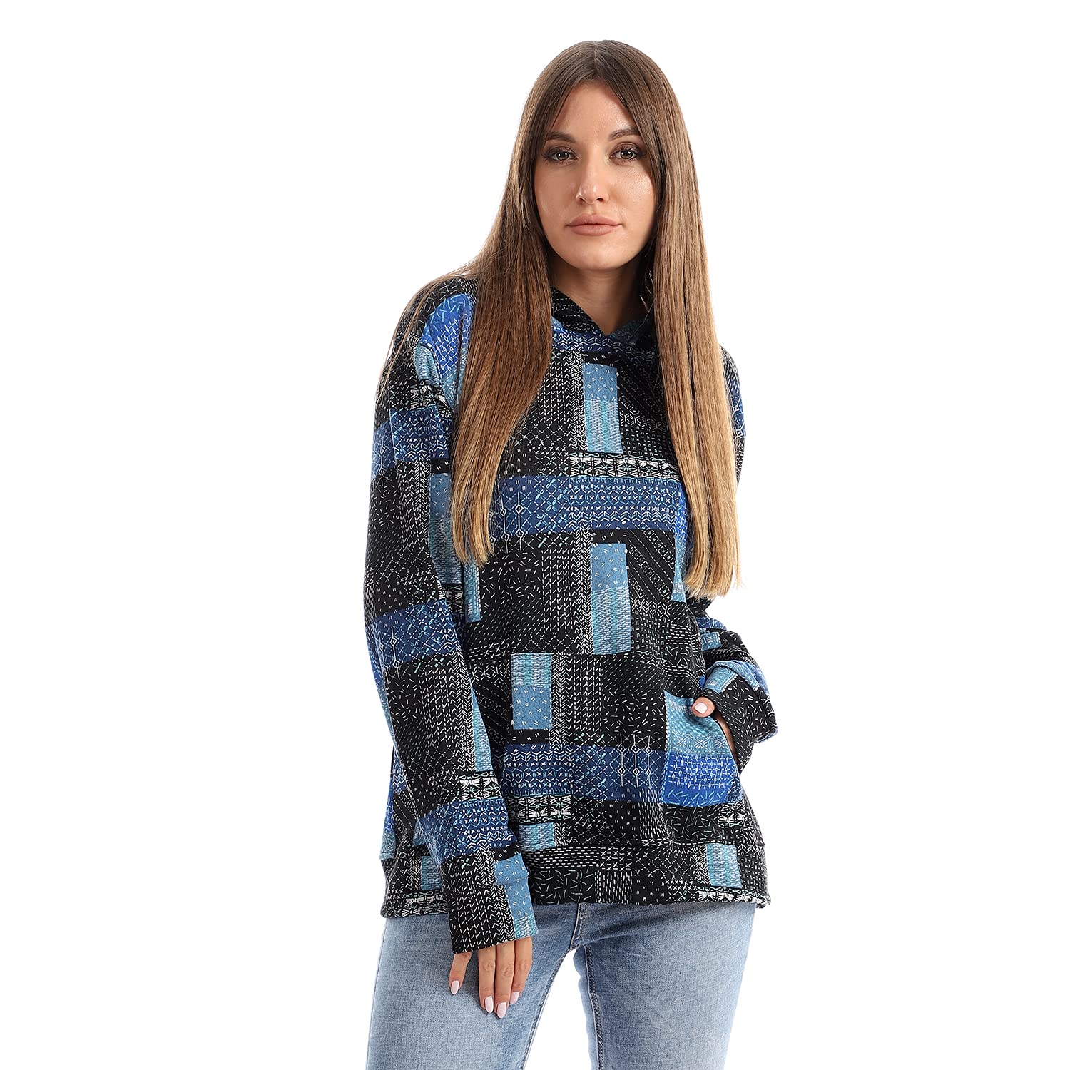 هودي كادي للنساء مطبوع بتصميم واسع يجمع بين الراحة اليومية والأناقة العصرية. مصنوع من قماش ناعم وقابل للتنفس،