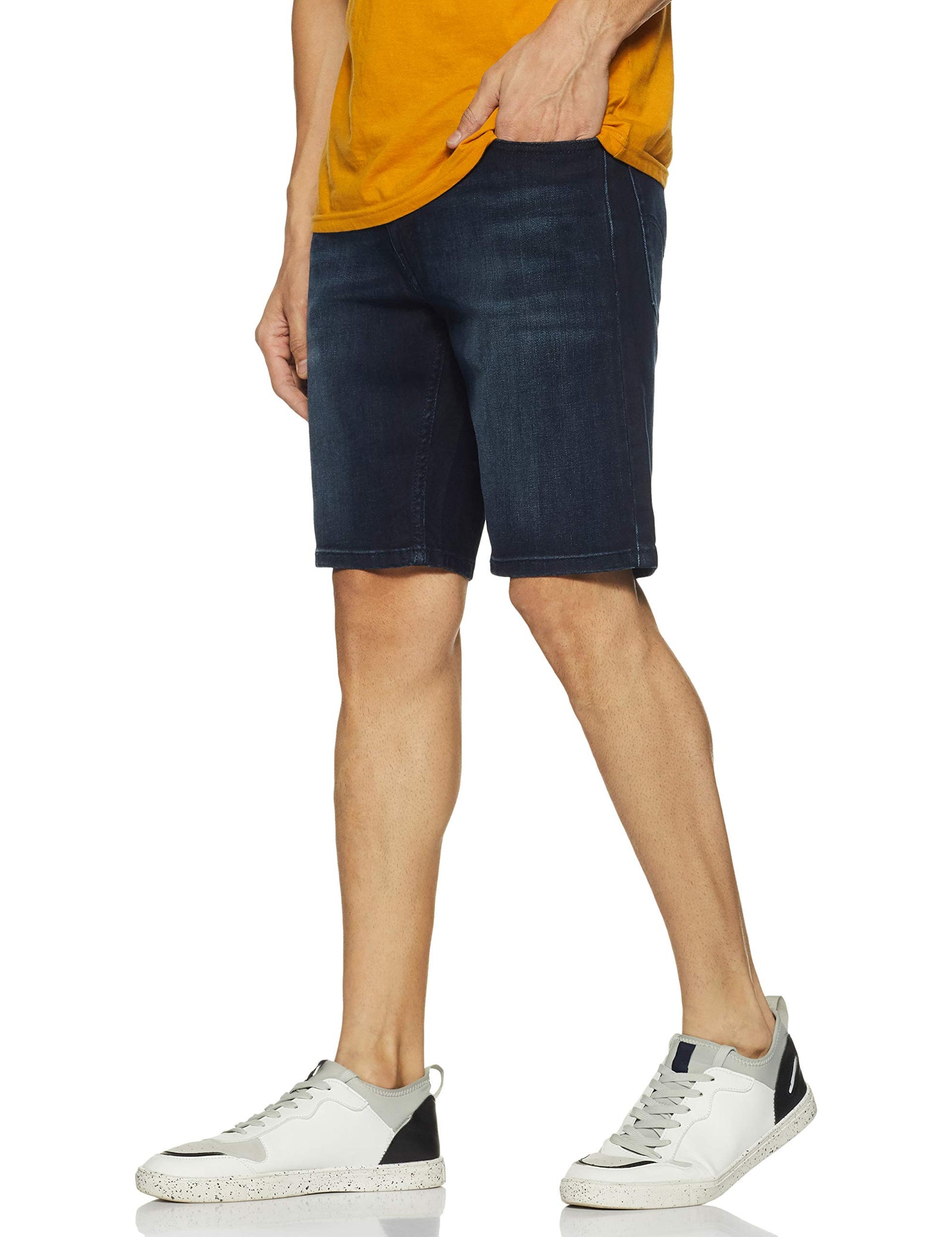 شورت قطن بقصة عادية وارجل ضيقة للرجال من ليفايس (56439)