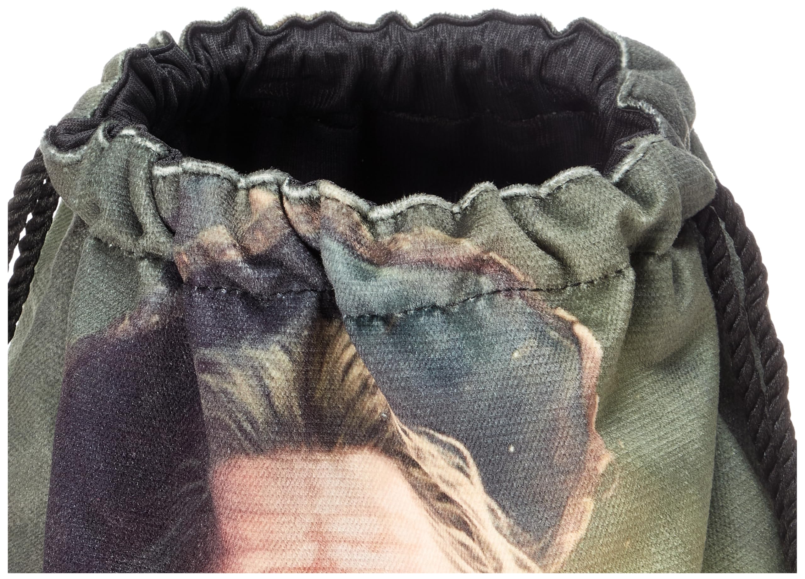 شنط ظهر TAT، كبيرة ومتعددة الألوان، مصممة لتجمع بين الأناقة والمتانة وسعة التخزين العملية