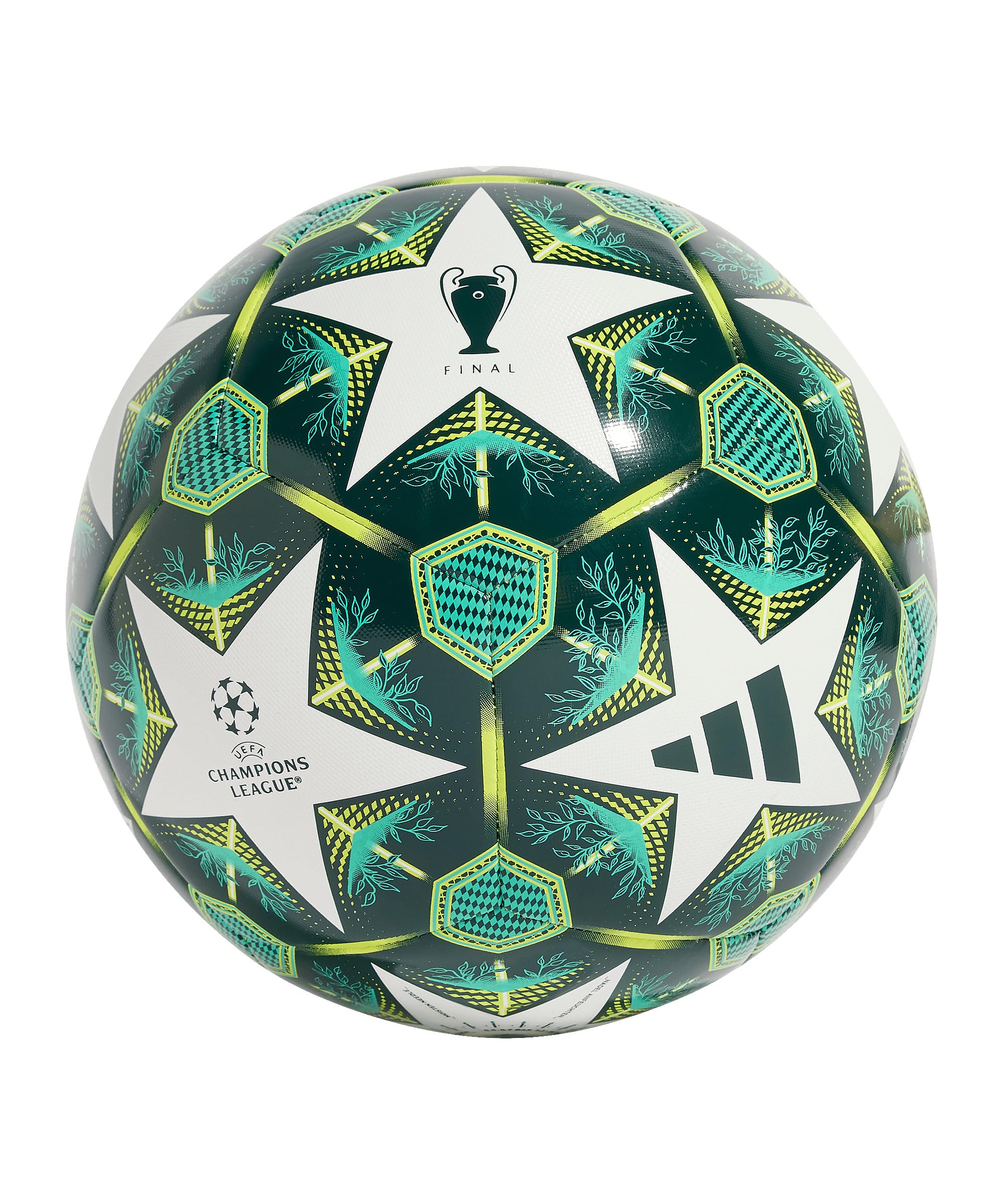  كرة القدم من adidas مصممة للتدريب والمباريات. 