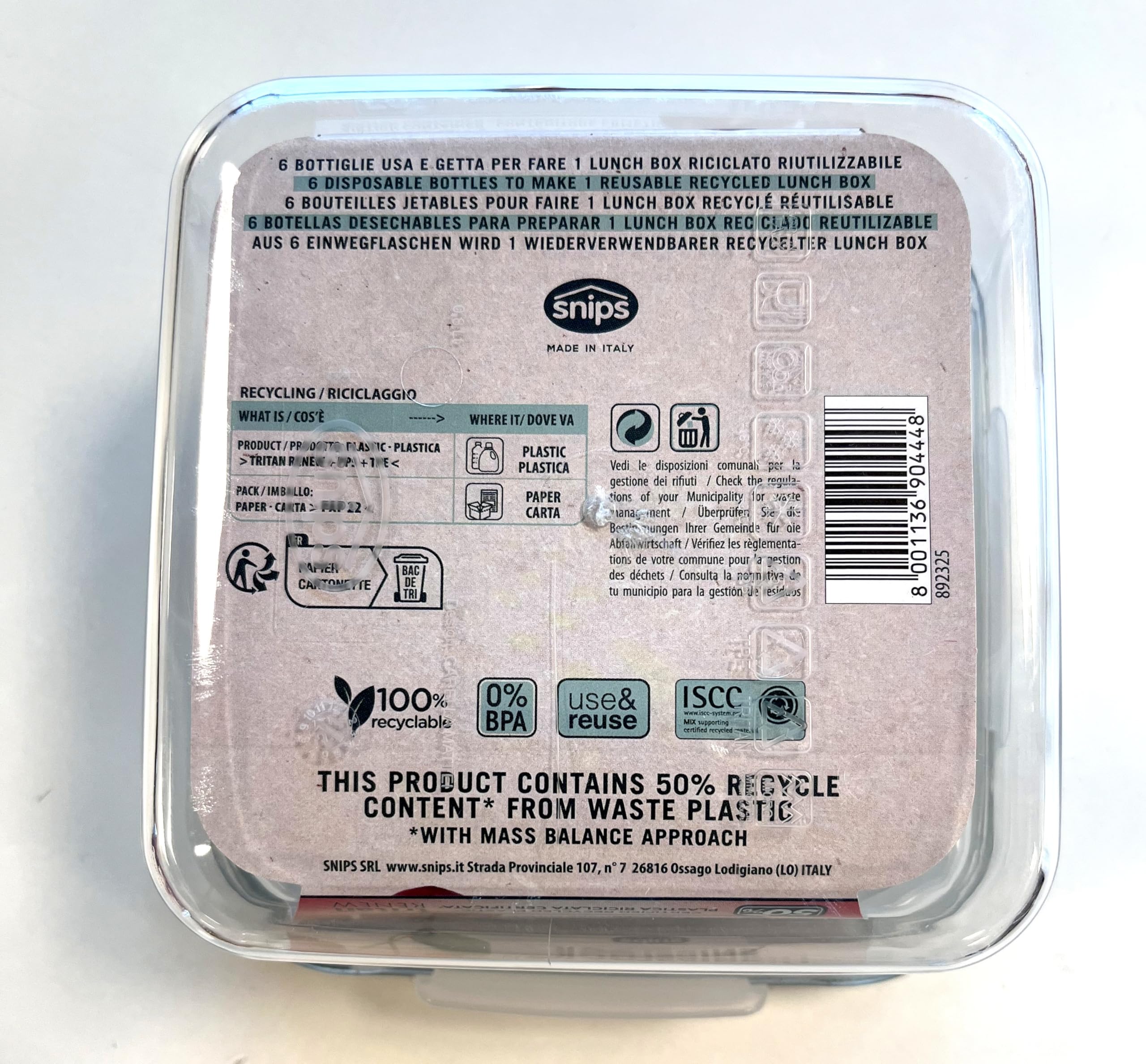 علبة الغداء المربعة من سنيبس بسعة 0.8 لتر. مصنوعة في إيطاليا من بلاستيك معاد تدويره وصديق للبيئة، وتتميز بتصميم يحافظ على الطعام طازجًا وآمنًا. تحتوي على غطاء محكم الإغلاق لمنع التسرب – Safqqa Egypt