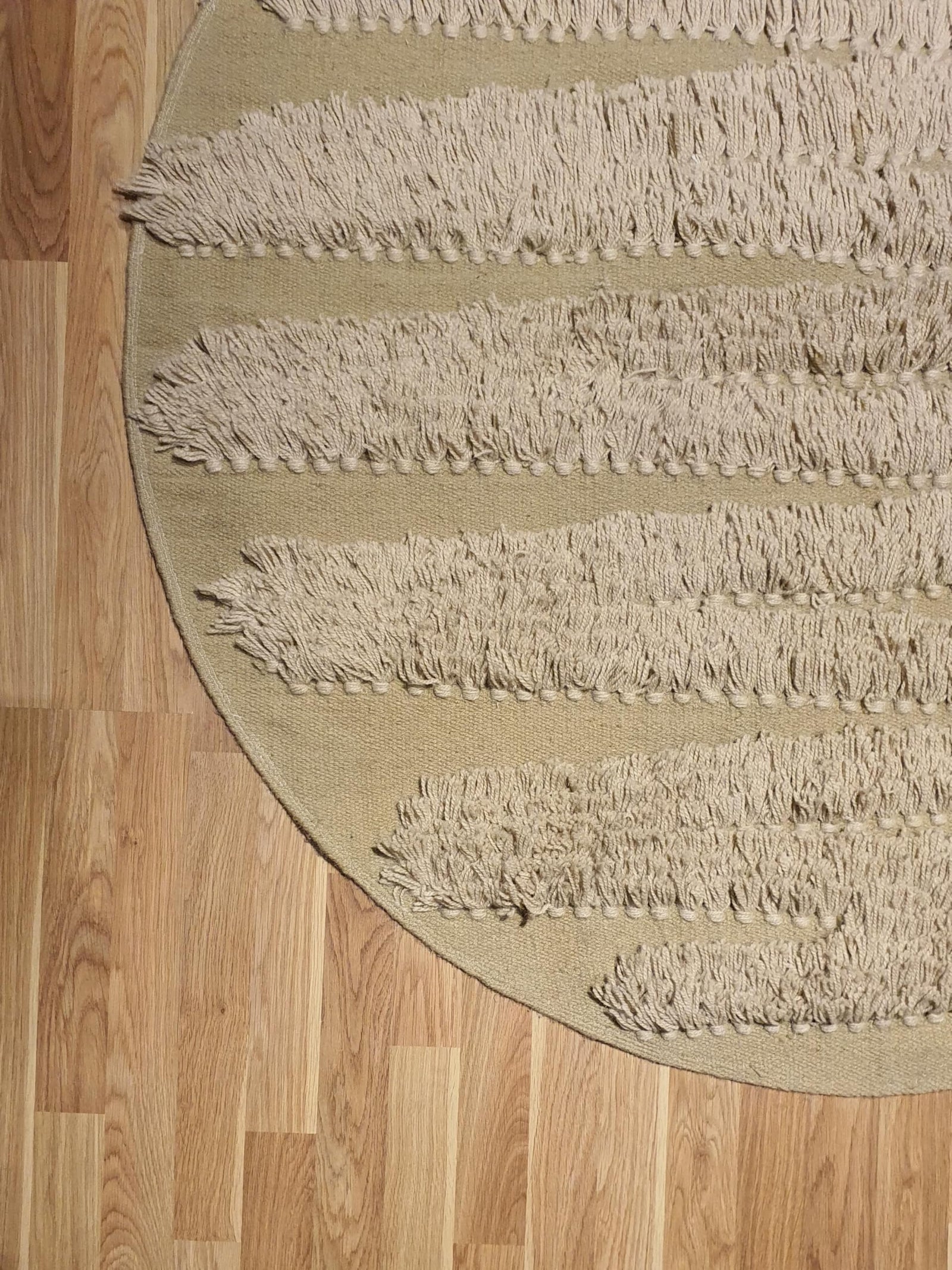 Kilim Studio Wool Rug Made From Premium quality Wool For Softness And Durability