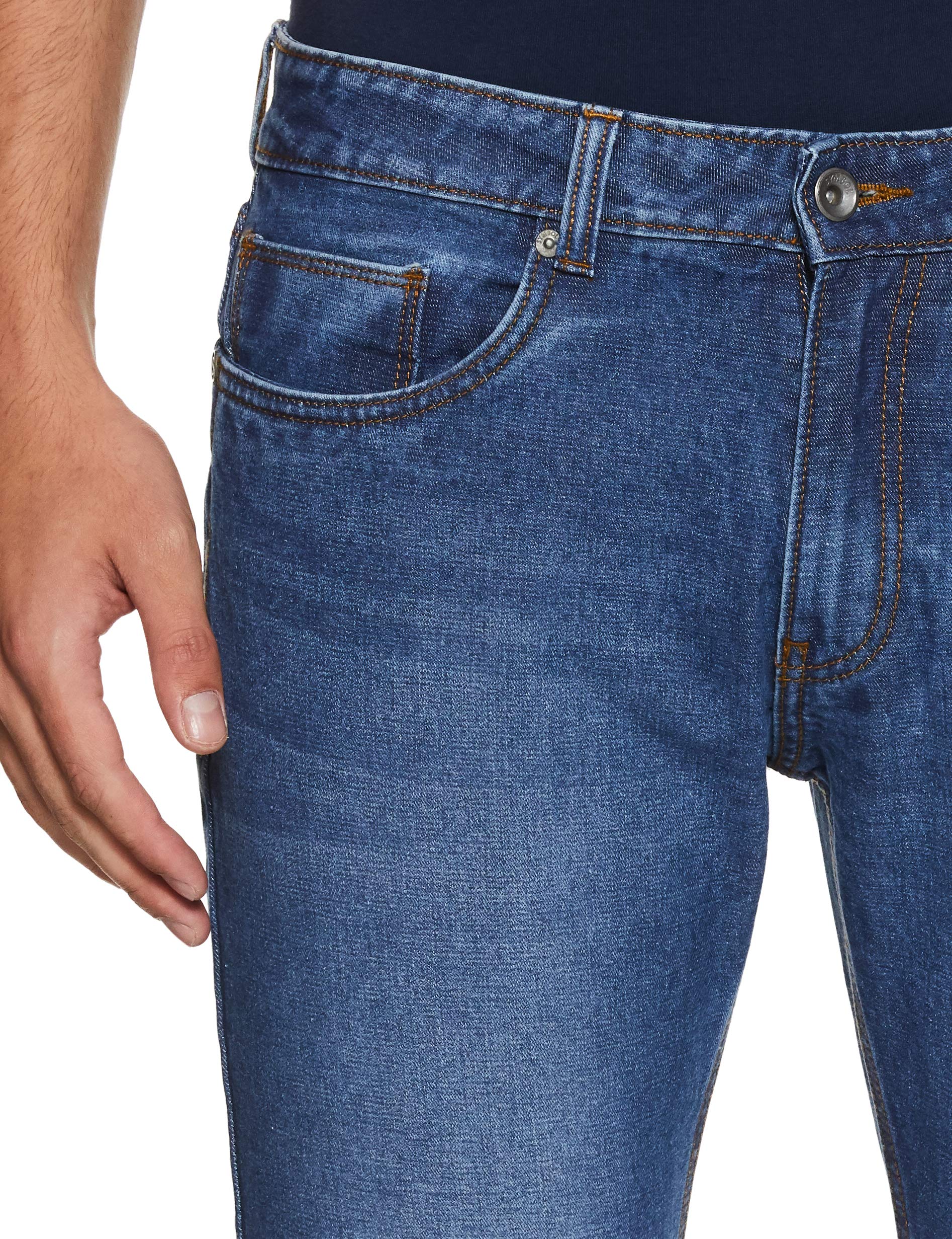 جينز رجالي سيمبول بمقاس مريح – مريح وعصري