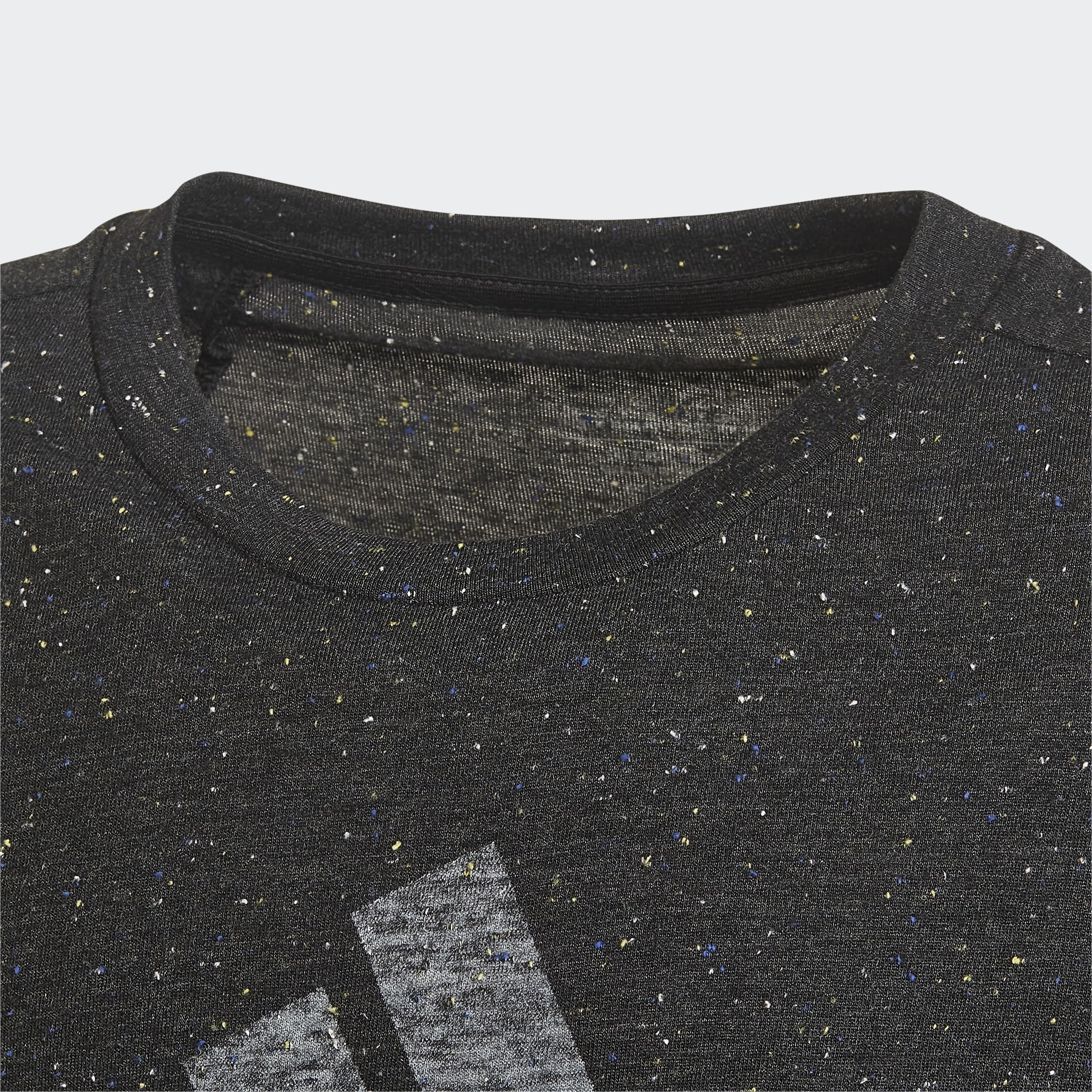 adidas Girls' T-Shirt, Comfortable Everyday Wear, Lightweight Casual Top for Daily Use