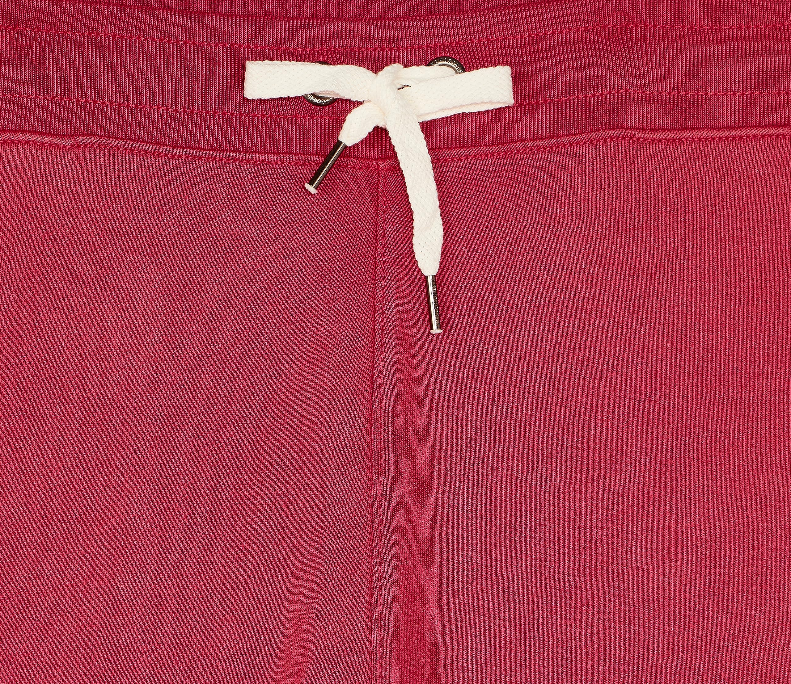 شورت رجالي كاجوال من إيروبوستال – قطن ناعم ومريح لإطلالة يومية أنيقة