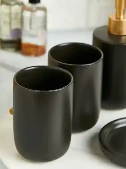 طقم حمام Noire Edit – 4 قطع