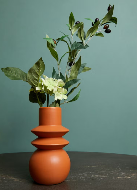 Decorative Vase – Unique & Stylish Design