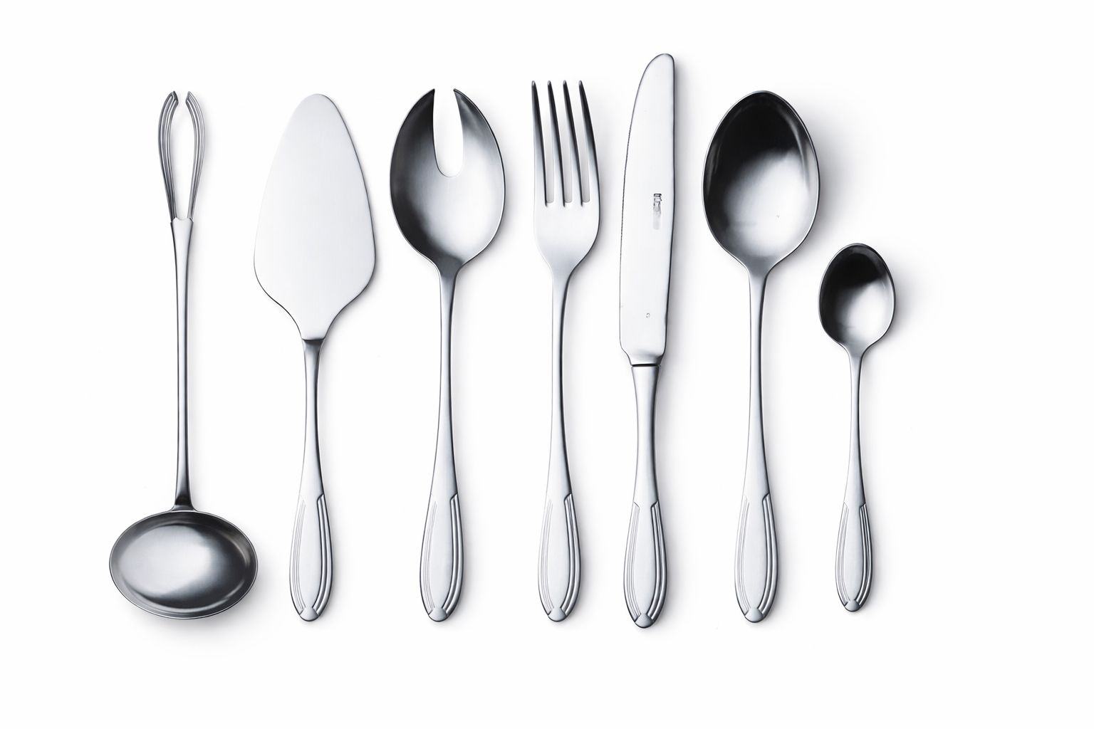 طقم أدوات مائدة ابيرت – 77 قطعة متكاملة للأناقة والعملية