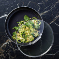 قدر الطهي البطيء من مجموعة Chef’s Collection من GreenPan (بقياس 28 سم وسعة 3.58 لتر)