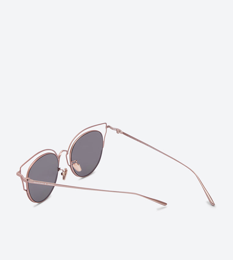 نظارات شمسية بتصميم إطار مزدوج وأطراف مجنحة – وردي – علبة تالفة