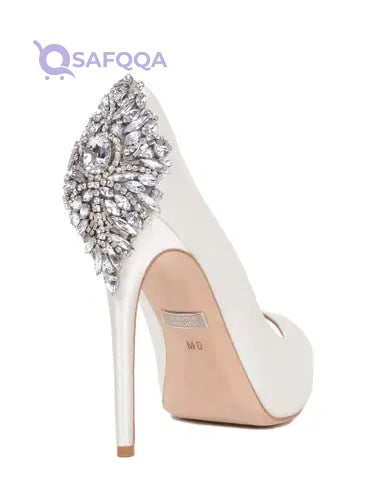 Badgley Mischka Sandal For Women Comfortable footbed for all-day wear - Safqqa