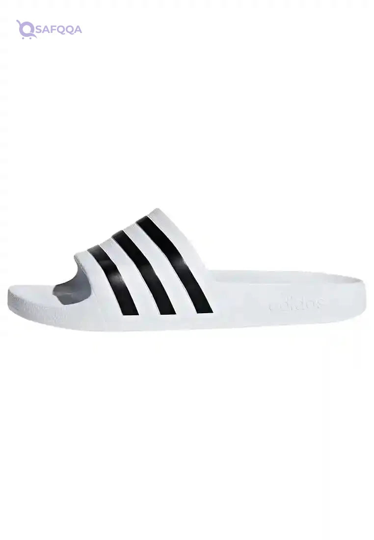 adidas Slipper For Boy Ideal for home, beach, or sports activities - Safqqa