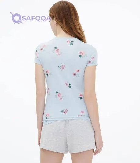 Aeropostale T-Shirt For Women ,• Comfortable fit with easy movement. - Safqqa