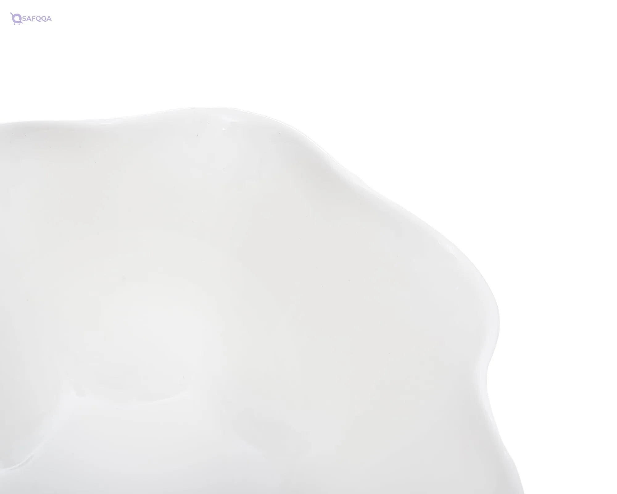 Rosa Porcelain Lotus Bowl,Perfect for serving soups, salads or even as a decorative accent - Safqqa
