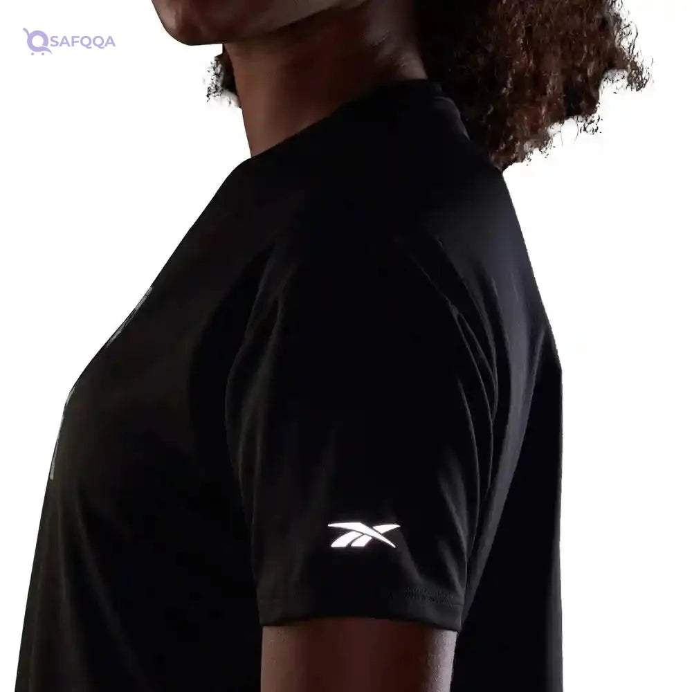 Reebok Women’s Re Graphic Tee T-Shirt - Safqqa