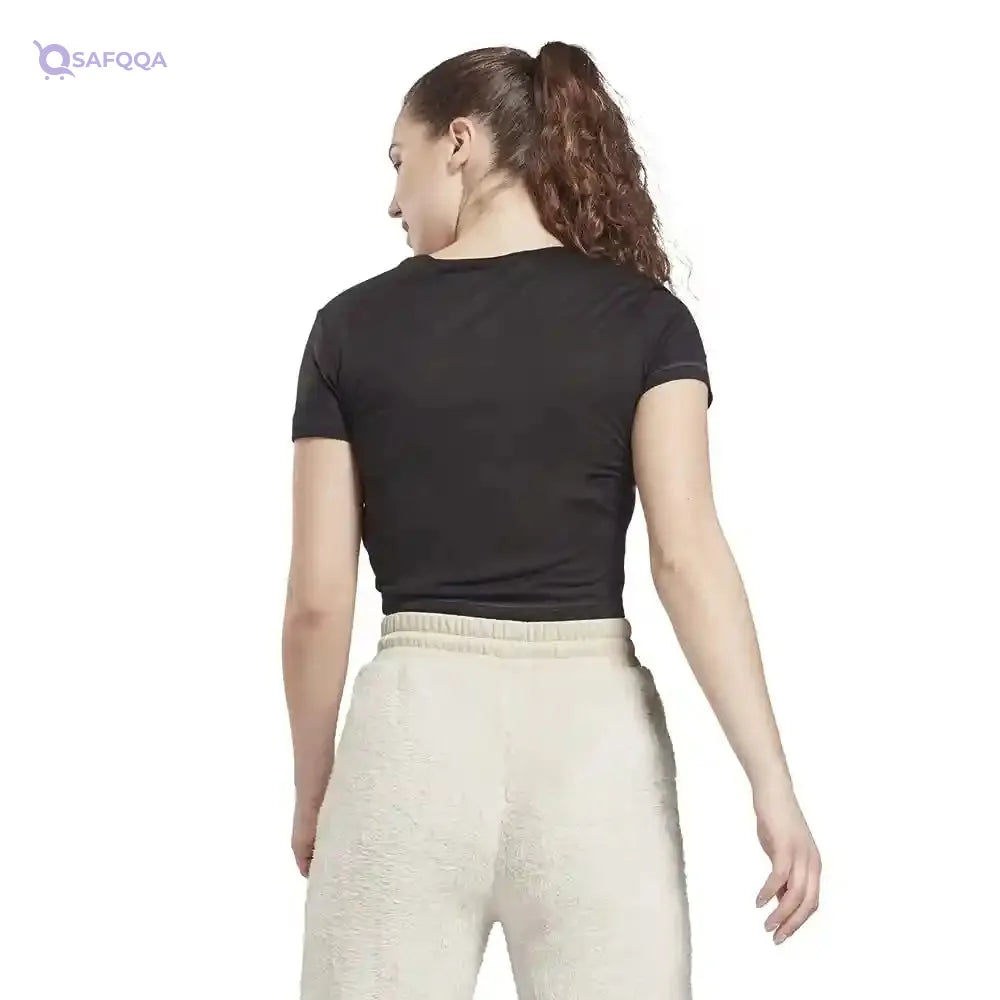 Reebok womens Top T-Shirts Soft and breathable fabric - Safqqa
