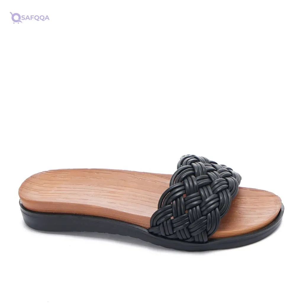 Grinta Slippers For Womens Comfortable and lightweight slippers - Safqqa