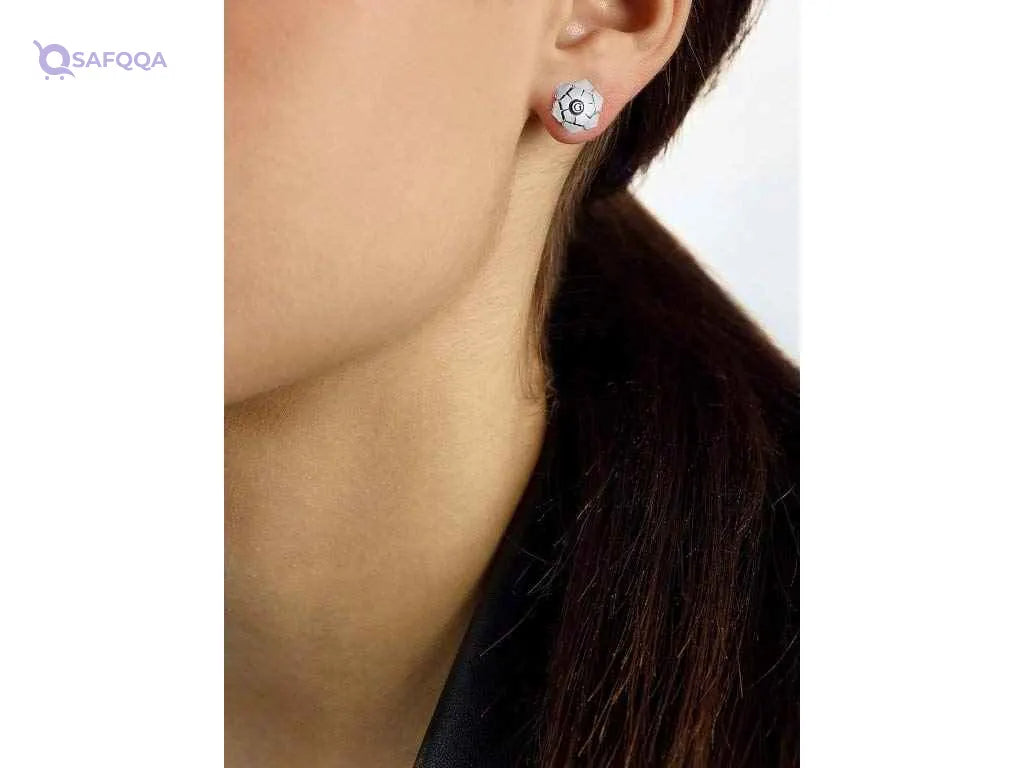 Guess Stainless Steel Flower Shaped Stud Earrings for Women - Silver - Safqqa